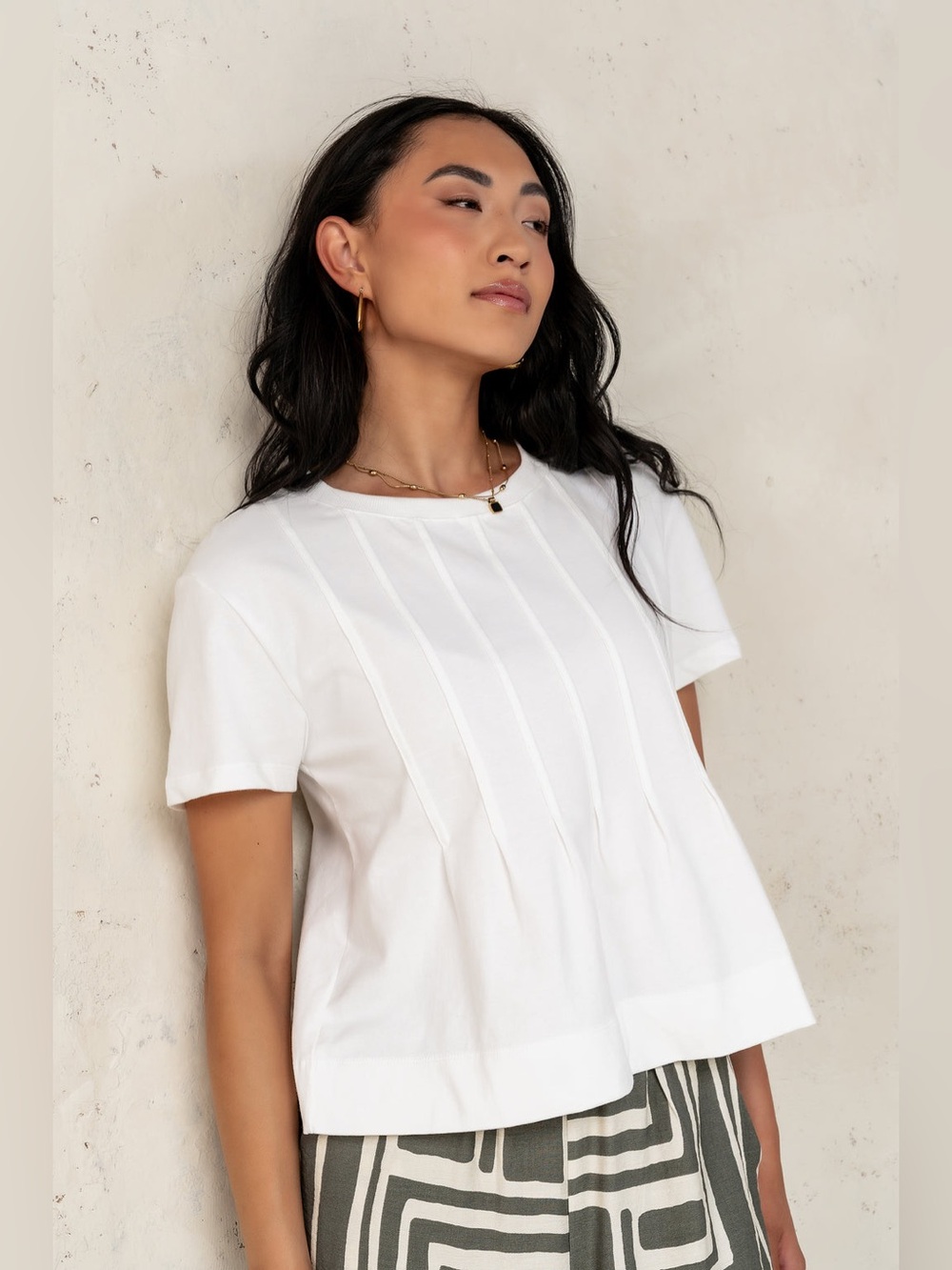 Wishlist Cattelain Pleated Top in Ivory/White
